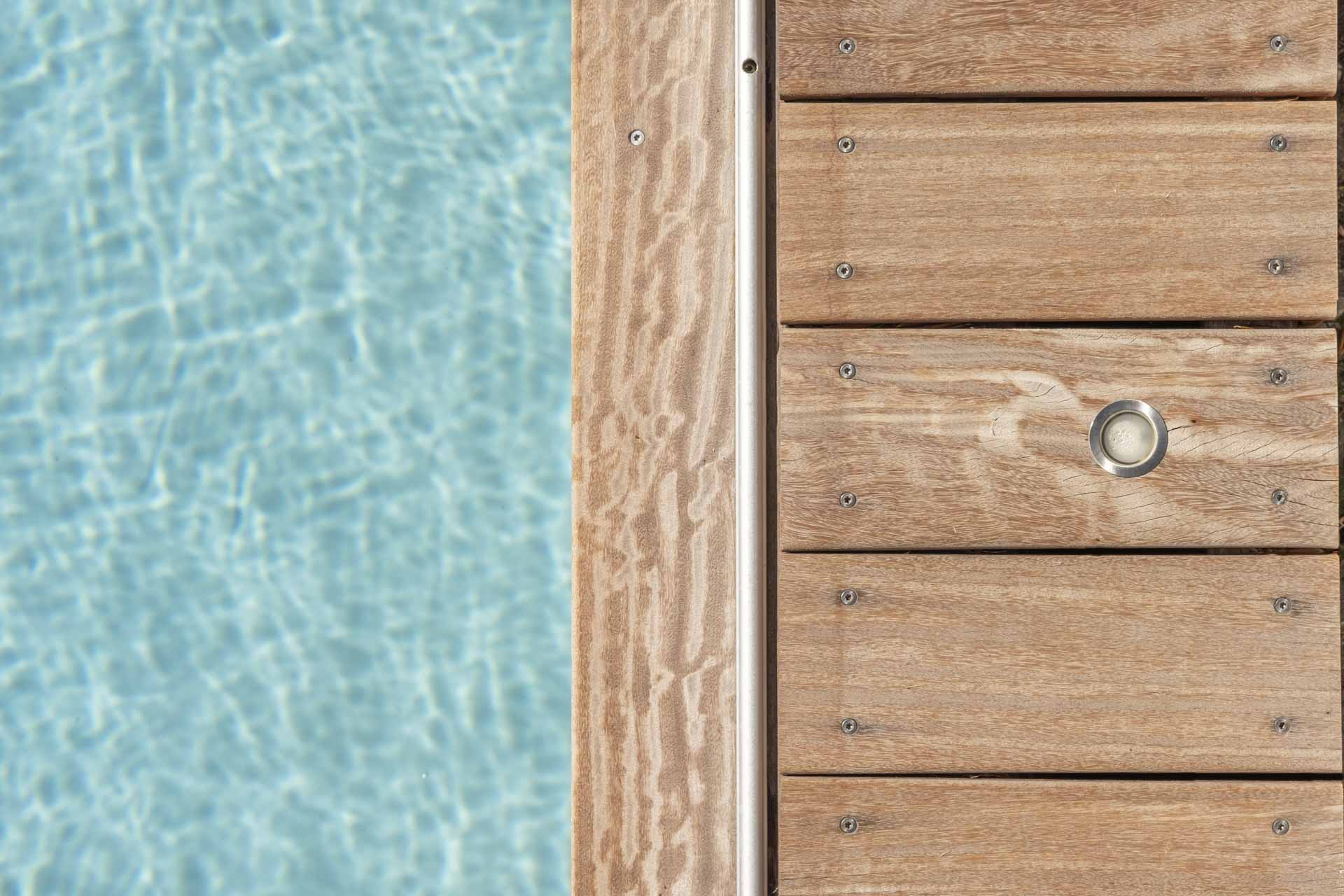 constructeur-piscines-bordeaux-pyla-pilat-gironde-haut-de-gamme-construction-piscine-miroir-gre-cerame-qui-sommes-nous-1